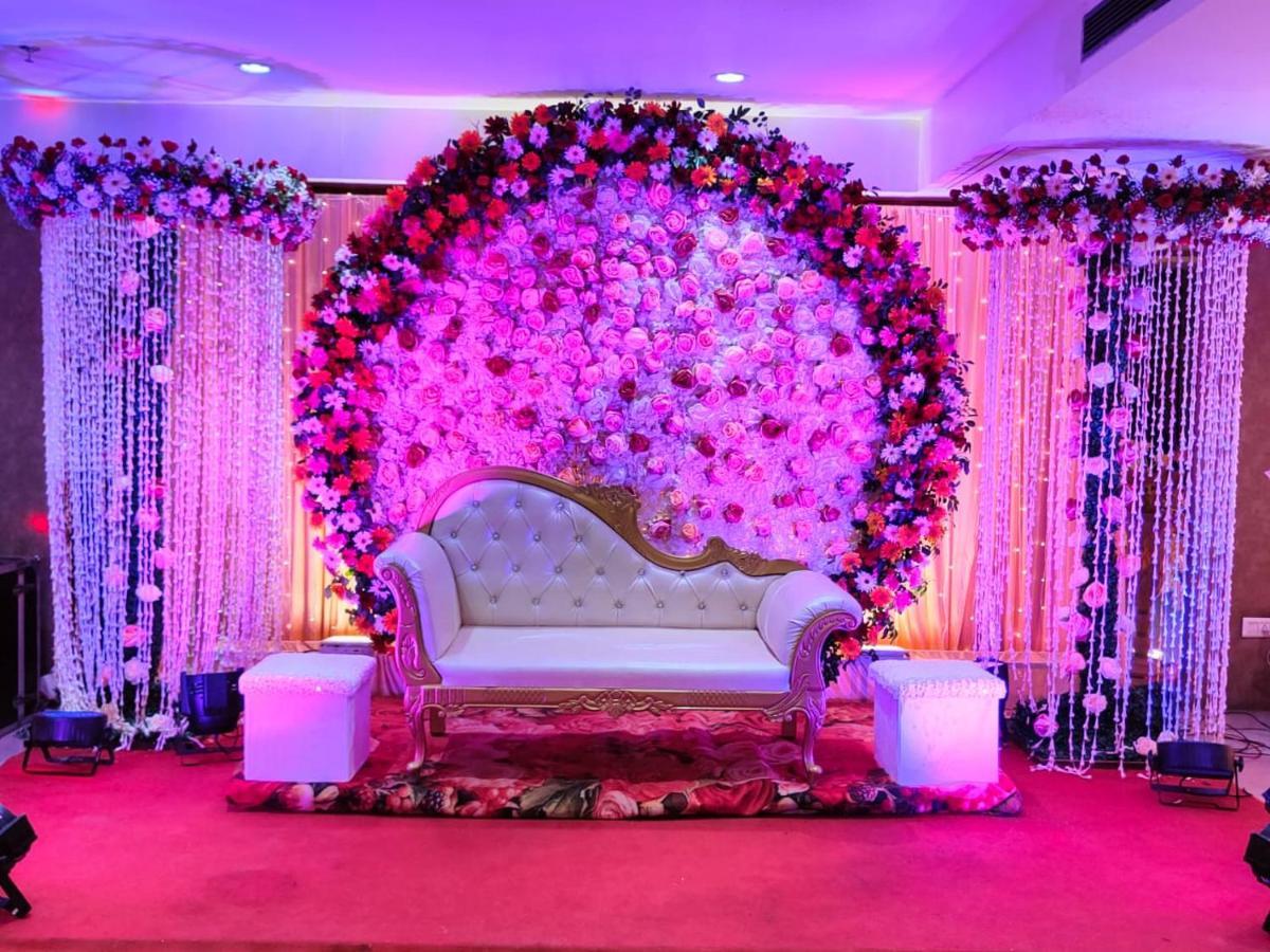 Hotel Pradeep Palace Gorakhpur Extérieur photo