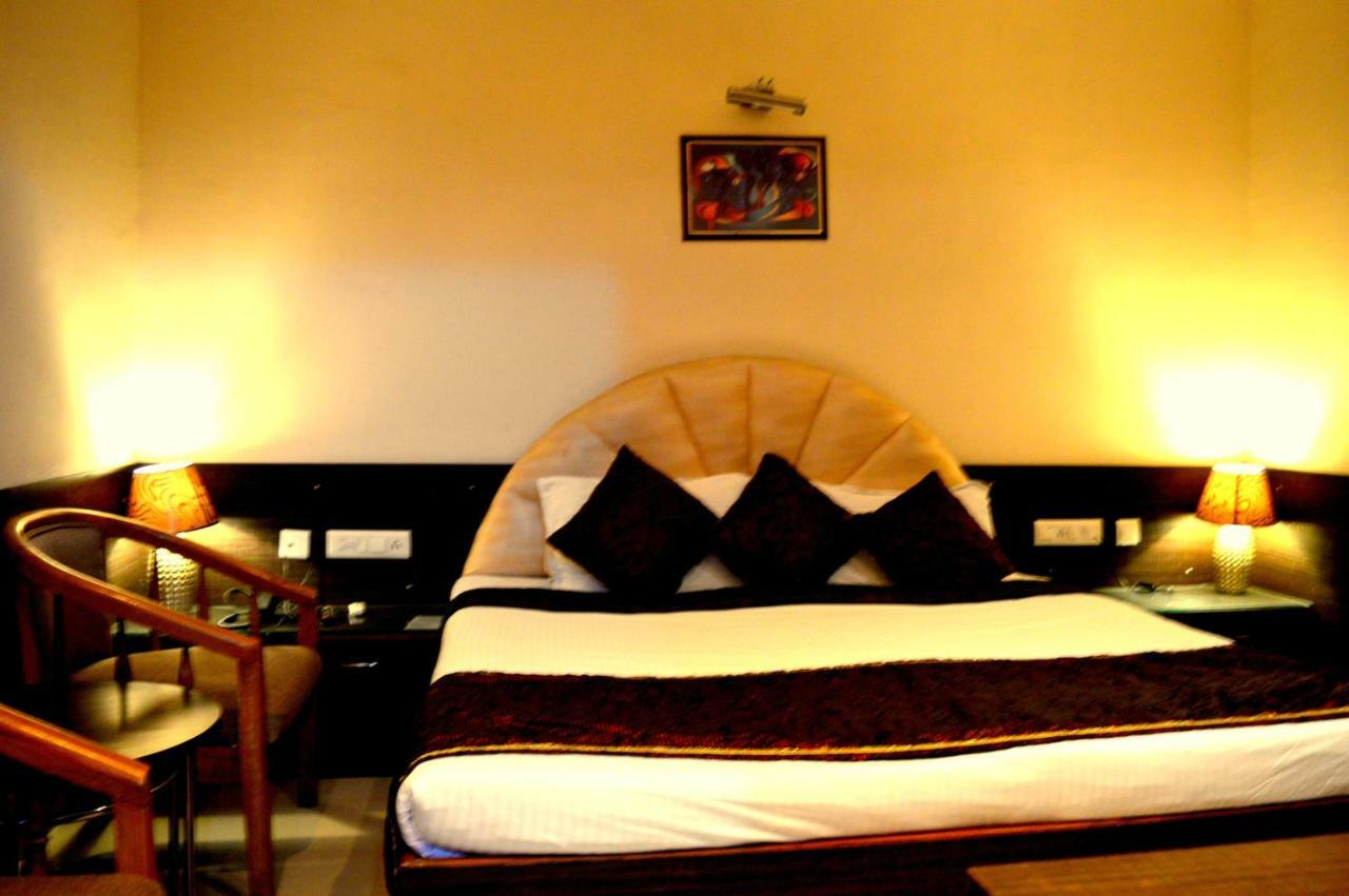 Hotel Pradeep Palace Gorakhpur Chambre photo